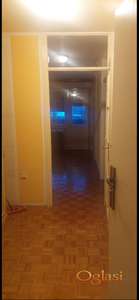 Prodaja stana Liman 3