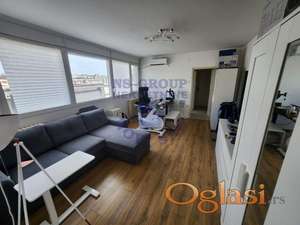 Novo u ponudi, odlican dvosoban stan kod Zeleznicke Stanice !