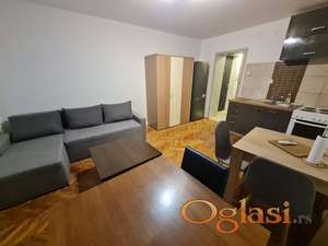 CENTAR DVOSOBAN STAN 350 EURA