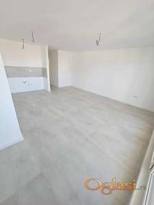 ~~~ LEP i velik stan kod bulevara Patrijarha Pavla ~~~