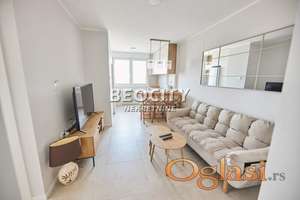 Novi Sad, Bulevar Oslobođenja, Bulevar Oslobođenja, 1.5, 38m2