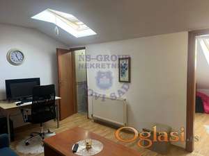 Prelep ušuškan jednoiposoban stan u srcu grada, 26m2, Bulevar