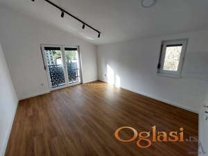 Stan PETROVARADIN,BLOK 8,kv: 24, € 60000, ID: 1019004