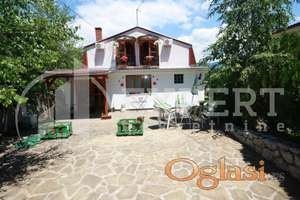 Kuća, Niška Banja, 300m2