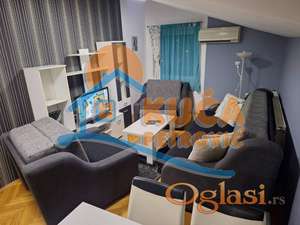 Stan 1.5, 44 m2 u blizini Saborne crkve
