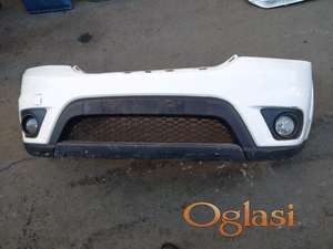 Fiat freemont prednji branik beli