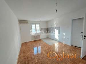 NOVI SAD - SAJAM - 37.00 m2