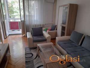 Izdavanje 2.0 stana, 65 m², namešten, Kej – Visoko prizemlje