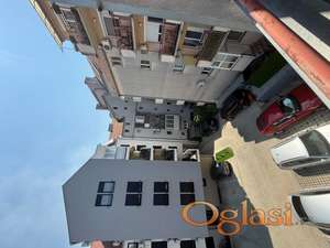 4.- soban stan u Centru Sremske Mitrovice