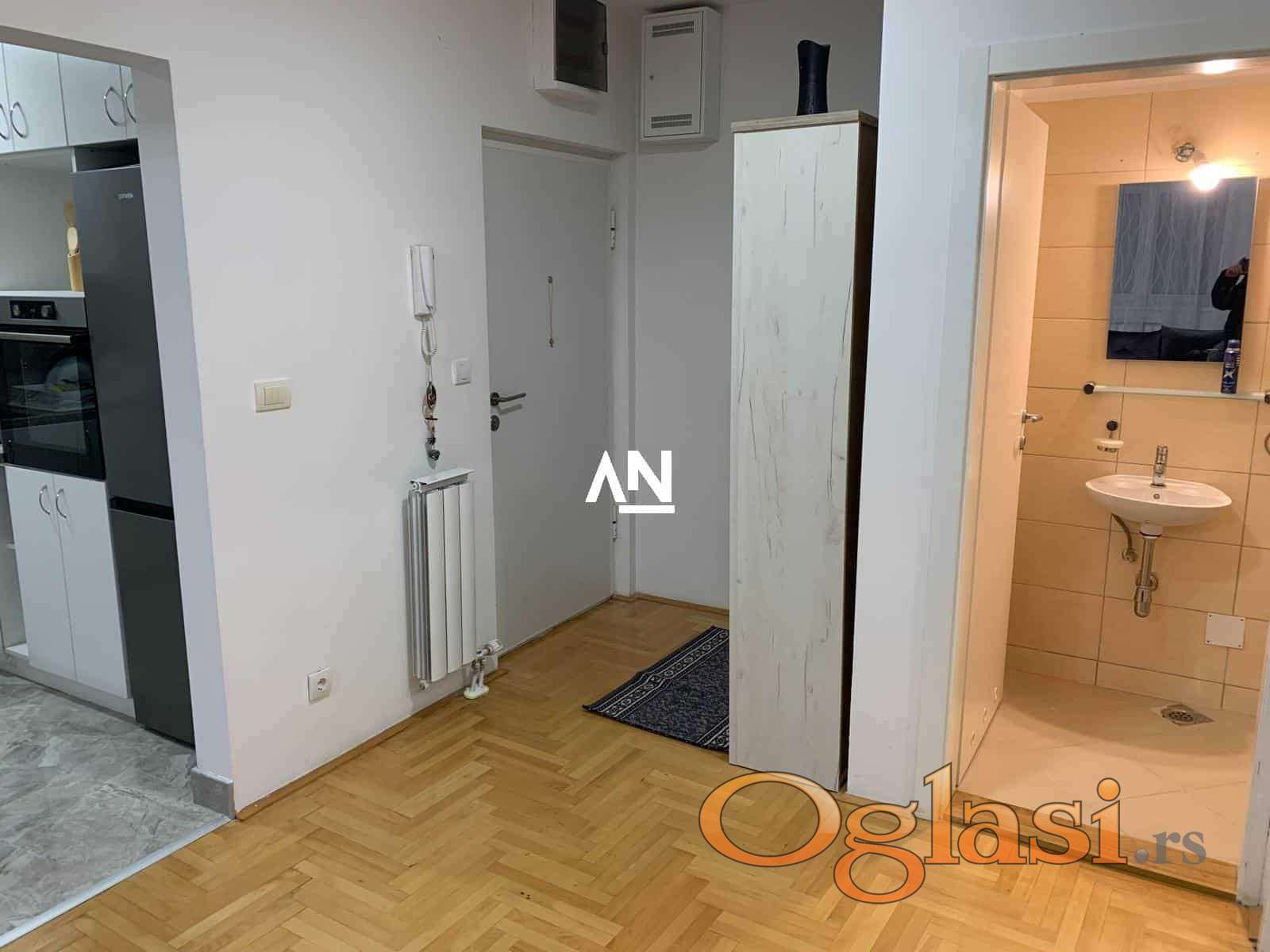 Voždovac, settlement Stepa Stepanović, 95m2 — photo