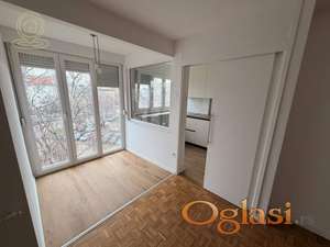 Prodaje se četvorosoban stan - 75m2- odlična lokacija