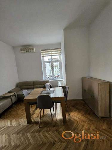Fotografija stana 3 od 10