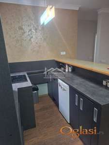 Novi Beograd - Hotel Yu, kockice useljiv ID#25156