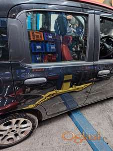 Fiat panda zadnja desna vrata kod boje 601