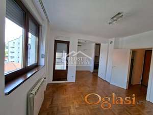 Crveni Krst, parking mesto, useljiv ID#25131