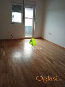 Dvoiposoban stan u novogradnji na Panteleju ID#7141