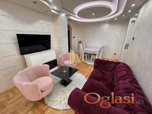 Moderno opremljen dvosoban stan u blizini hotel Sheraton dostupan od marta meseca