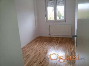 Odličan jednoiposoban za poslovni prostor - visoko prizemlje