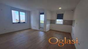 Odličan porodičan stan na Alibegovcu.