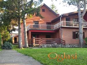 Oaza mira pored Dunava