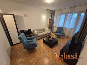 Konjarnik, adaptibilan