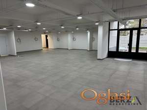  IZDAJE SE POSLOVNI PROSTOR  SREMSKA KAMENICA 270 m PRIZEMLJEAgencijska ifra 9110518Izdaje se atraktivan poslovni prostor povrine 270 m