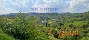Plac u građevinskom području sa blagim nagibom