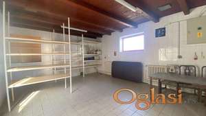 Prizemna kuća u Ravnom selu