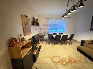 Centar Novih Karlovaca - renoviran stan