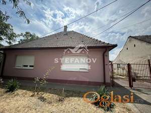 Odlična prizemna kuća sa dvorišnim stan Staro Berbersko ID#1870