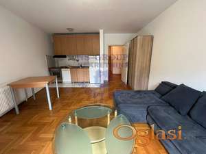 ***Trosoban Bulevar 65m2***