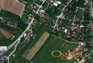 Na prodaju- plac na Petrovaradin