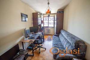 Trosoban stan na Bulevaru Patrijarha Pavla,86m2