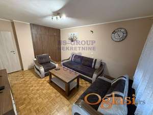 Dvosoban stan 53m2, Železnička stanica!