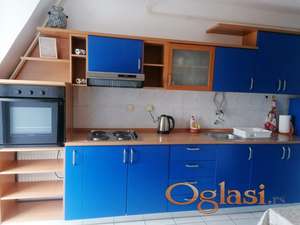 Udoban i funkcionalan stan na odličnoj lokaciji