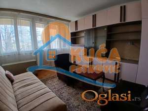 Izdaje se stan na Paliluli