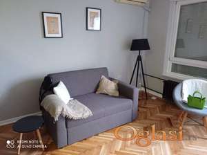 Odlican komplet renoviran jednoiposoban stan kod Futoske pijace