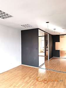 Višenamenski poslovni prostor, Vukov spomenik, Beograd