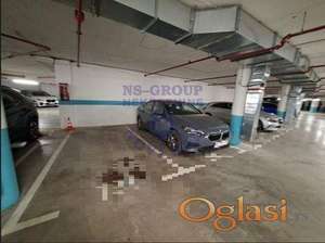 Garažno mesto, Cara Dušana!