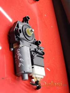 Golf 6 motor zadnjeg podizača prozora Originalni delovi  Moguca ugradnja delova  Alfa Romeo 147-156-166-159-GT-MiTo-Giulietta Fiat bravo 2 - croma -grande punto -multipla 2 -punto 3 -stilo-idea Freemont Panda 3 500L 500 Lancia ypsilon-delta-musa-lybra Volkswagen Golf 6  Ukoliko zelite da porucite Posaljite poruku preko sms poruke ili pozovite na telefon 0616115961
