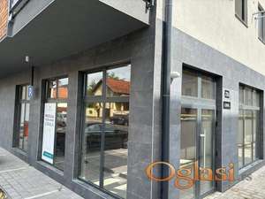 Odličan lokal na telepu, otvoren na tri strane!!!