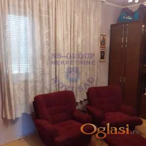 Jednosoban stan u Sirigu