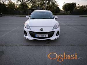 Perla bela Mazda 3