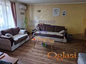 Odlicna kuca na potezu Petrovaradina!