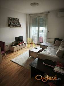 Izdaje se - odličan 2.0 stan - Sajam kompleks