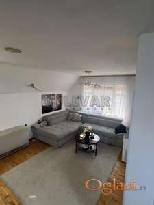 Izdaje se polunamešten stan u kući kod Banovine, 63m2 i terase od 14m2