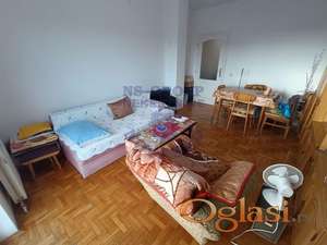 Parking za stanare u dvorištu zgrade, TOP lokacija -30m2