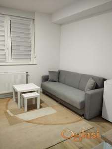 Nova pet friendly garsonjera,Petrovaradin-260e