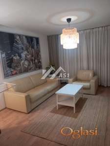 IZDAJE SE DVOSOBAN STAN NA LIMANU III ID#3656