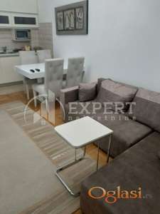 Izdaje se stan kod parka Čair